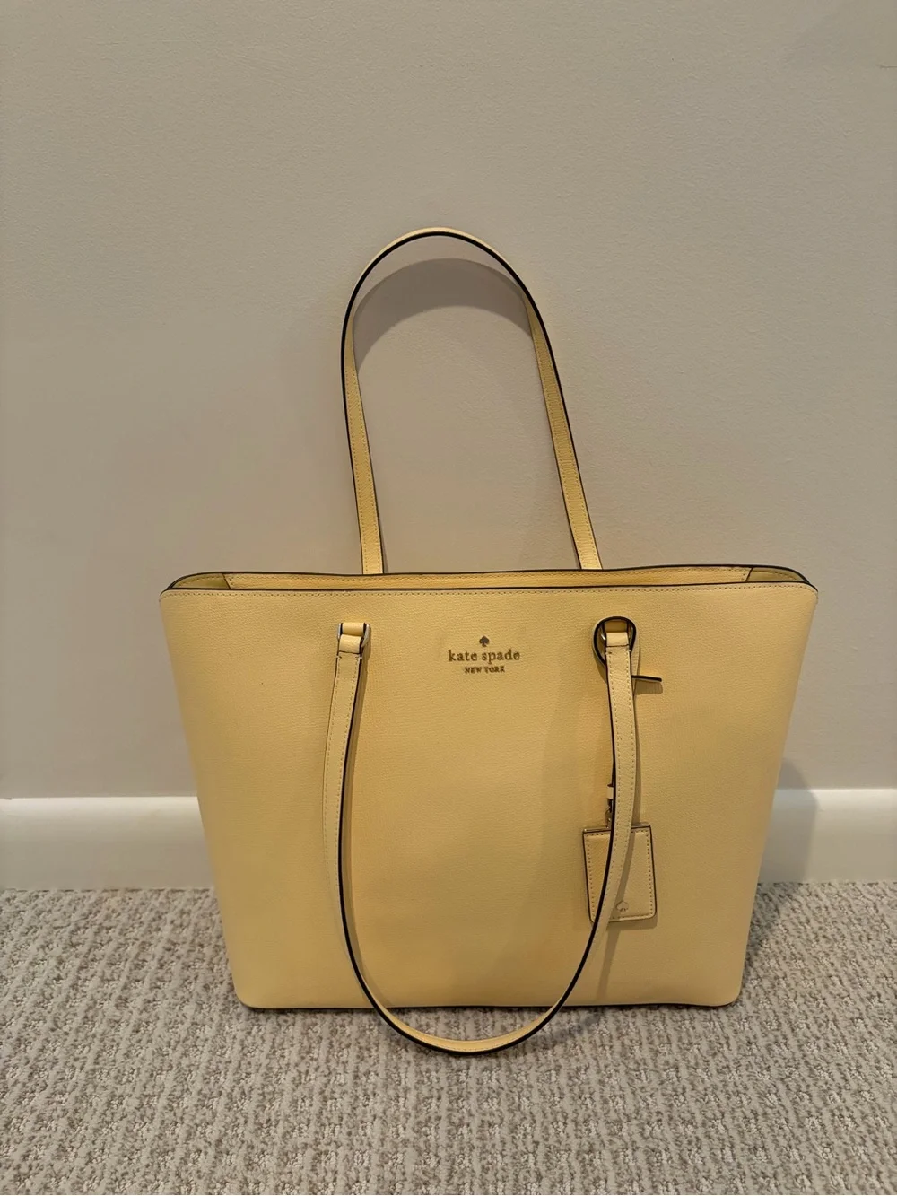 NWOT Kate Spade Schuyler Medium Tote